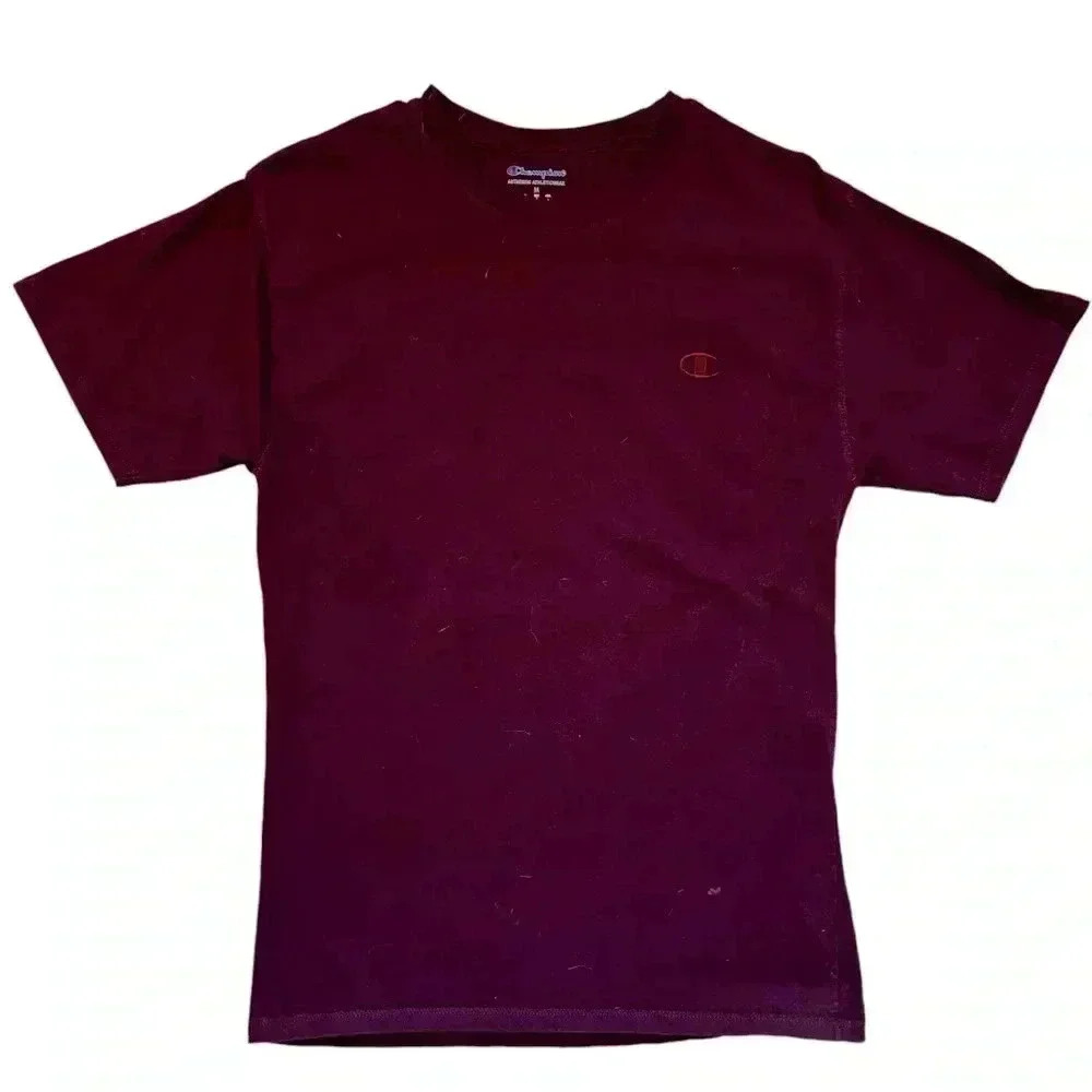 Champion T-shirt - Size Medium